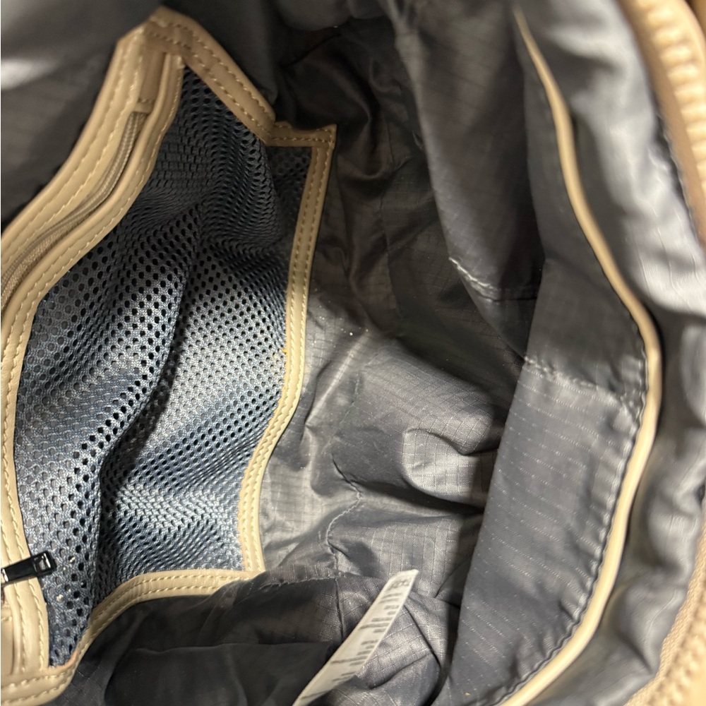 Sol and Selene. Beige Quilted Shoulder Bag - Soft Woven Design - Picture 6 of 8